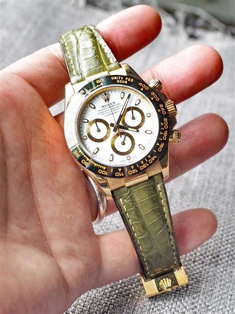 vintage gold rolex leather strap|Rolex daytona crocodile strap.